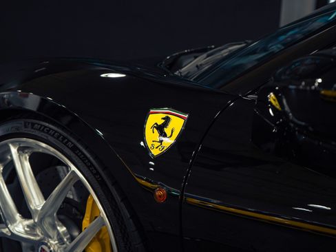 Used 2016 Ferrari 488 Spider RWD image 16