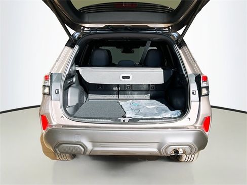 New 2025 Subaru Forester Premium image 27