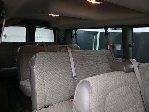 Used 2025 Chevrolet Express 3500 LT w/ LT Preferred Equipment Group RWD image 13