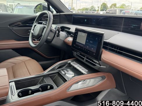 Used 2026 Lincoln Nautilus Reserve AWD/4WD image 31