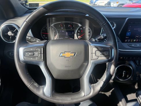 Used 2022 Chevrolet Blazer LT AWD/4WD image 12