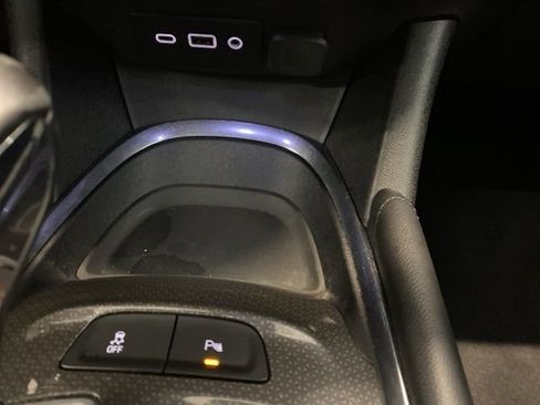 Used 2022 Chevrolet Malibu LT w/ Leather Package image 22