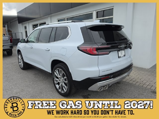 New 2027 GMC Acadia Denali w/ Denali Reserve Package FWD image 5