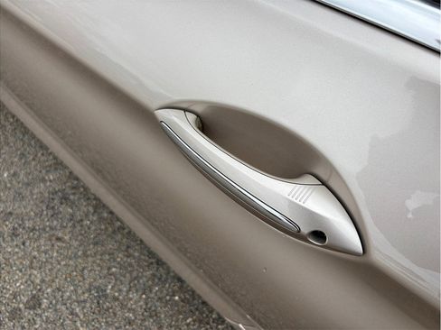 Used 2012 BMW 650i Convertible image 18