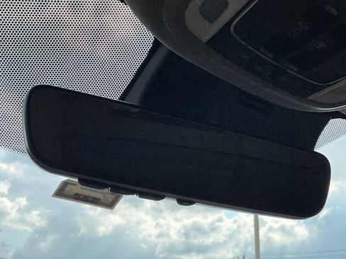 Used 2019 Honda Pilot Elite image 18