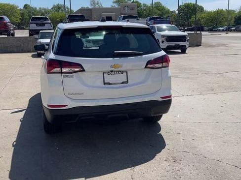 Used 2023 Chevrolet Equinox LS w/ Driver Confidence II Package FWD image 7