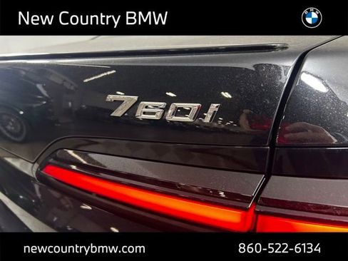 New 2026 BMW 760i xDrive w/ Premium Package image 10
