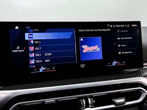 Used 2024 BMW M2 RWD image 73