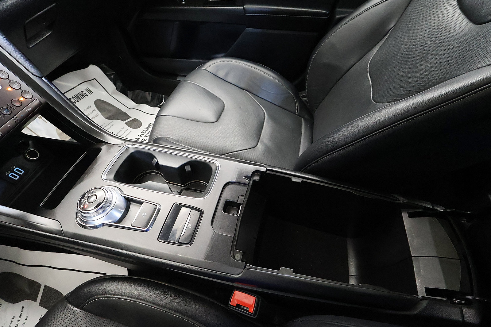Used 2020 Ford Fusion Titanium FWD image 22