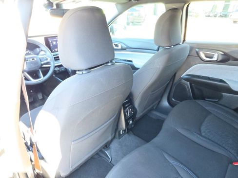 Used 2025 Jeep Compass Sport AWD/4WD image 14