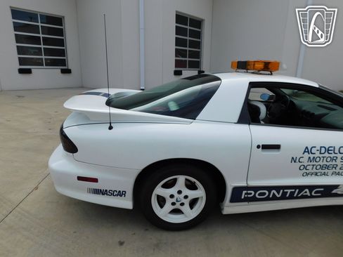 Used 1994 Pontiac Firebird Coupe RWD image 29