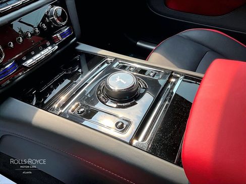 Used 2025 Rolls-Royce Spectre w/ Spectre Launch Package AWD/4WD image 15