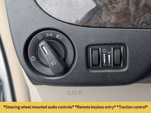 Used 2011 Dodge Grand Caravan Crew image 8