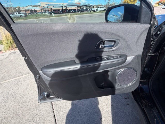 Used 2022 Honda HR-V EX image 27