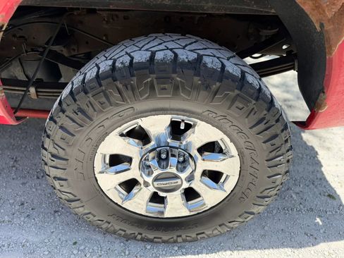 Used 2011 Ford F350 Lariat w/ Lariat Ultimate Pkg AWD/4WD image 9