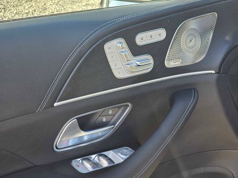 New 2025 Mercedes-Benz GLS 580 4MATIC image 22