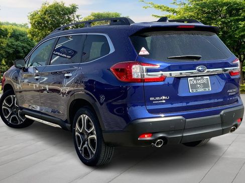 Used 2026 Subaru Ascent Touring AWD/4WD image 3