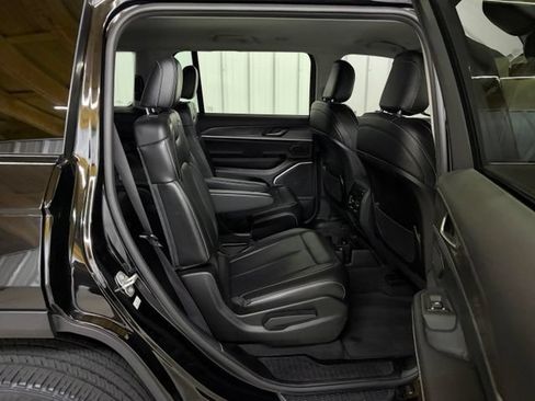 Used 2021 Jeep Grand Cherokee L Limited AWD/4WD image 21