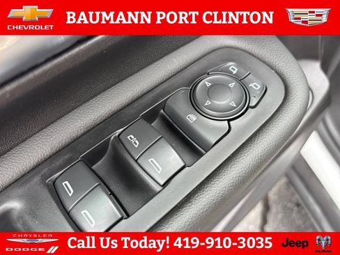 Used 2022 GMC Terrain SLE w/ Driver Convenience Package AWD/4WD image 12