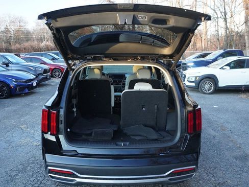 Used 2023 Kia Sorento SX Prestige image 23