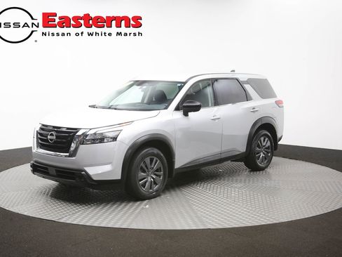 Used 2024 Nissan Pathfinder S AWD/4WD image 55