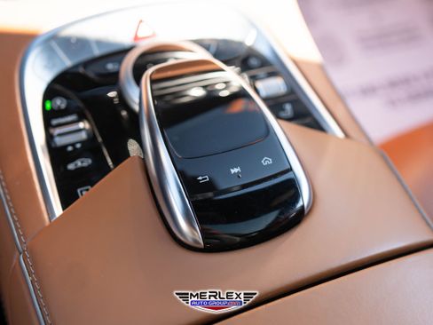 Used 2019 Mercedes-Benz S 560 4MATIC Sedan w/ Premium Package image 40