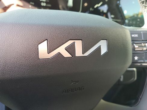 New 2026 Kia EV9 Light image 30