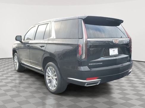 Used 2021 Cadillac Escalade Premium Luxury w/ Driver Assist Tech Package image 4