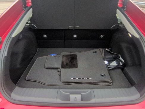 Certified 2025 Toyota Prius Plug-In Hybrid image 28