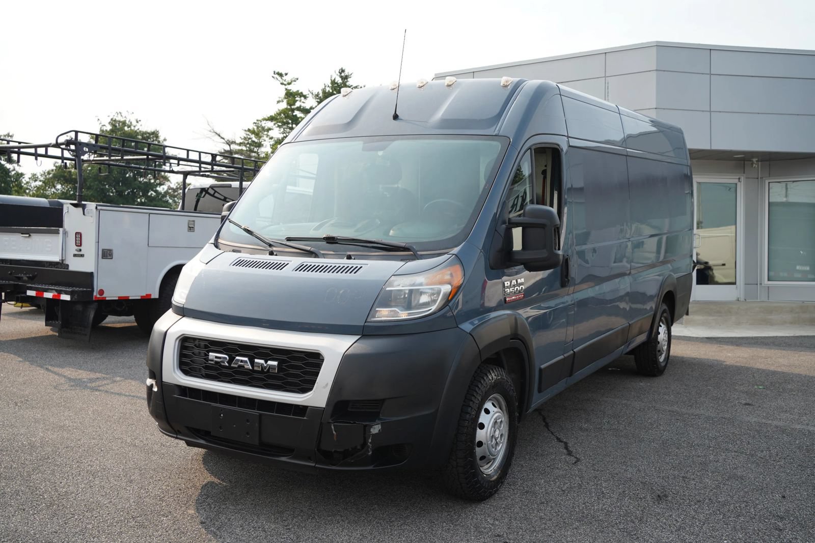 Used 2021 RAM ProMaster 3500 FWD image 2
