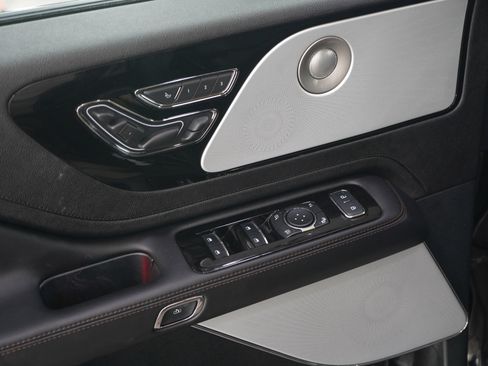 Used 2024 Lincoln Aviator Reserve w/ Equipment Group 201A image 22