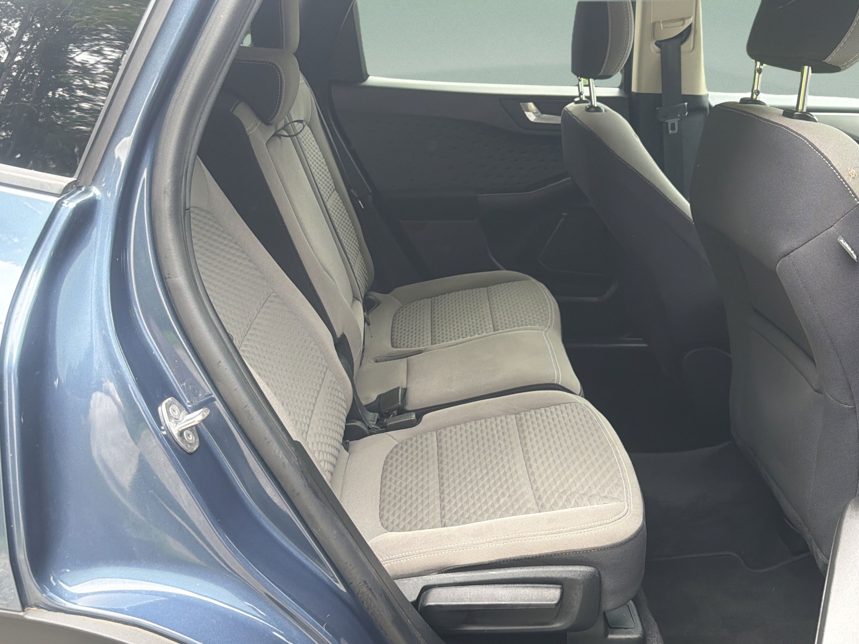 Used 2020 Ford Escape SE FWD image 21