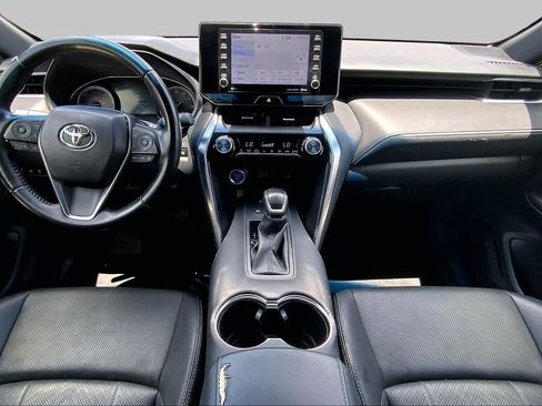 Used 2021 Toyota Venza XLE w/ Softex Package AWD/4WD image 15