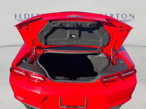 Used 2022 Chevrolet Camaro LT image 12