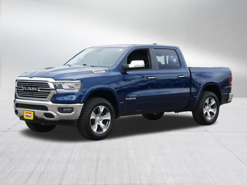Used 2021 RAM 1500 Laramie AWD/4WD image 3