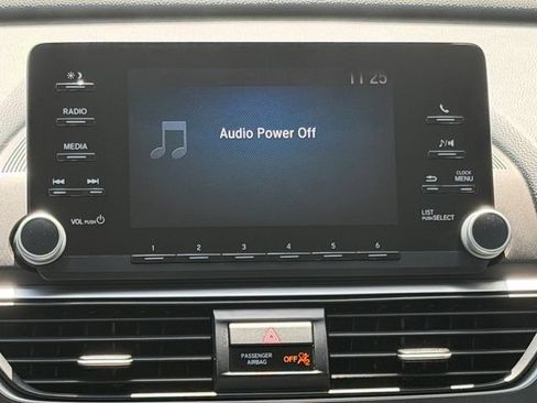 Used 2020 Honda Accord LX image 17