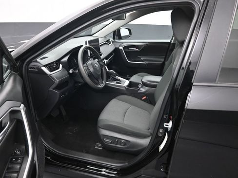 Used 2024 Toyota RAV4 XLE image 9