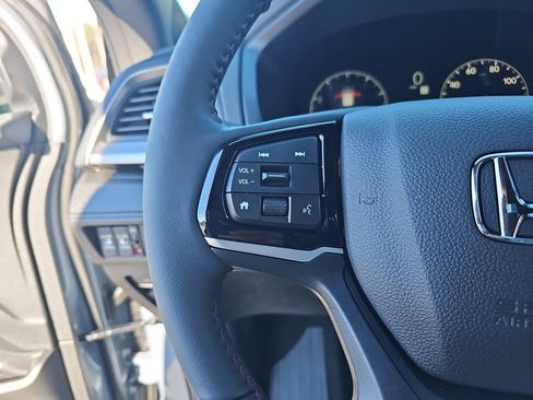 Used 2026 Honda Odyssey Sport-L image 18