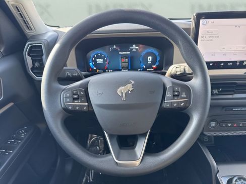 Used 2025 Ford Bronco Sport Big Bend image 12