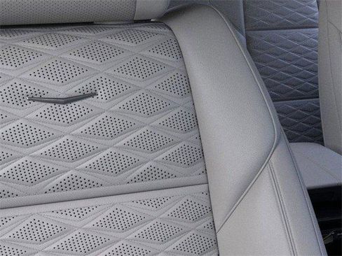 New 2026 Cadillac Escalade ESV Platinum Sport image 21