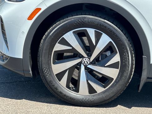 Used 2023 Volkswagen ID.4 Pro RWD image 26