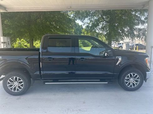 Used 2022 Ford F150 Lariat w/ Trailer Tow Package AWD/4WD image 2
