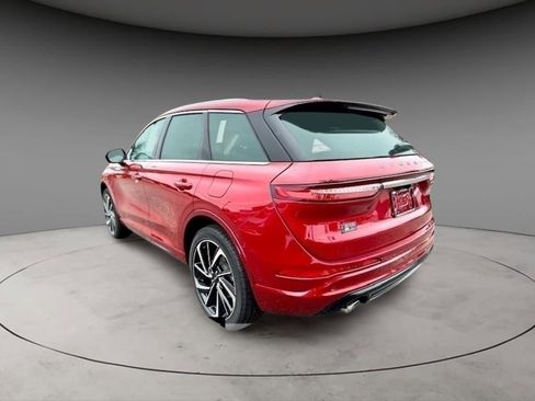 New 2024 Lincoln Corsair Grand Touring AWD/4WD image 7