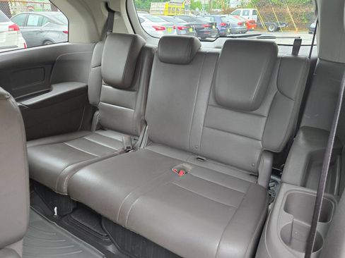 Used 2011 Honda Odyssey EX-L image 11