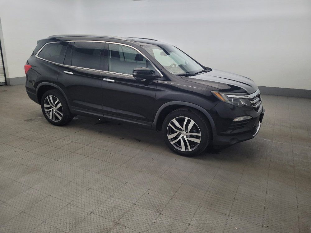 Used 2017 Honda Pilot Touring image 11