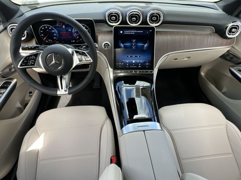 New 2026 Mercedes-Benz GLC 300 4MATIC image 28