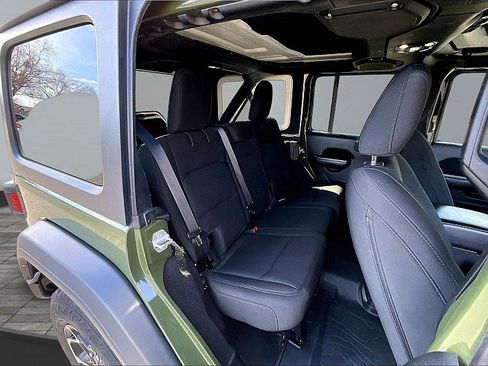 Used 2021 Jeep Wrangler Unlimited Sport AWD/4WD image 26