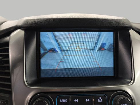 Used 2019 Chevrolet Suburban LT AWD/4WD image 13