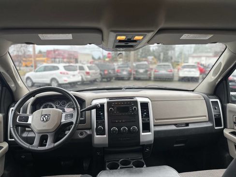 Used 2010 Dodge Ram 1500 Truck SLT image 19