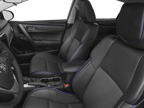 Used 2017 Toyota Corolla LE FWD image 9